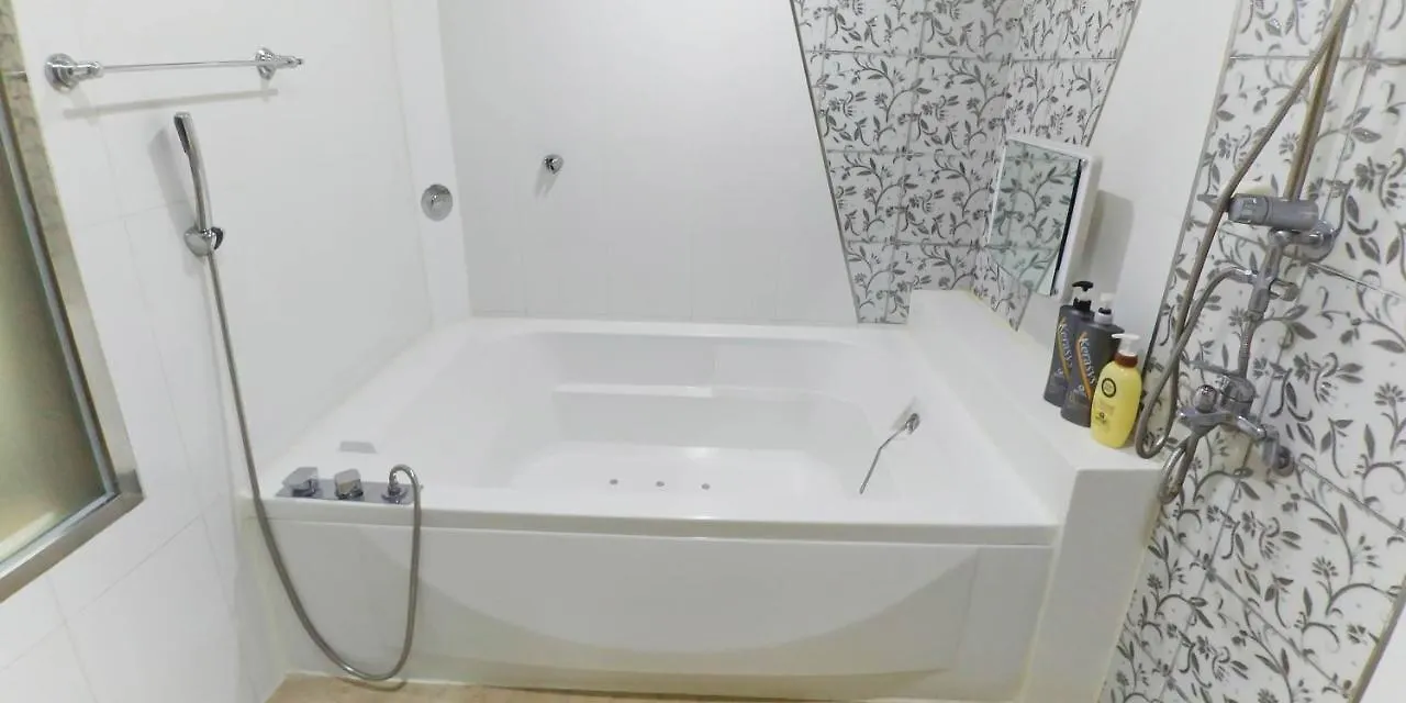 Q5 Hotel Busan Songdo 3*,